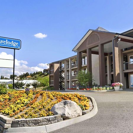 Travelodge By Wyndham Kamloops Mountview Exterior photo